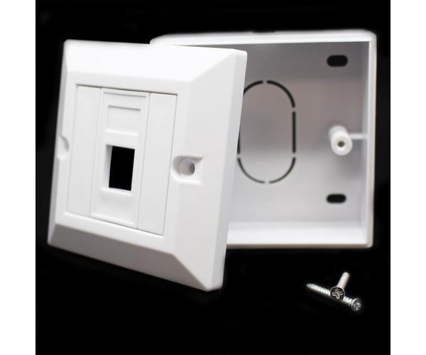 0116424_קופסא-עם-יציאה-אחת-ללא-שקע-rj-45-deep-plastic-box-cat6_image