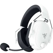 אוזניות גיימינג אלחוטיות BLACKSHARK V2 HYPERSPEED מבית RAZER לבן